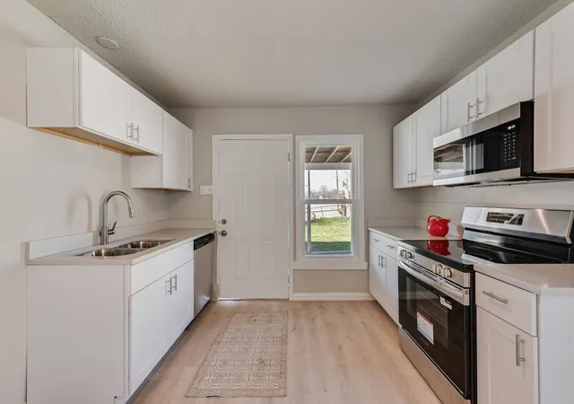 Photo 1 of Sale Pending at 5074 Mayfair St, Fort Worth, TX 76116 | MLS# 21306438 | Listing updated on 2026-09-07