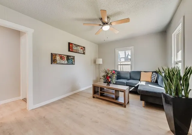 Photo 3 of Sale Pending at 5074 Mayfair St, Fort Worth, TX 76116 | MLS# 21306438 | Listing updated on 2026-09-07