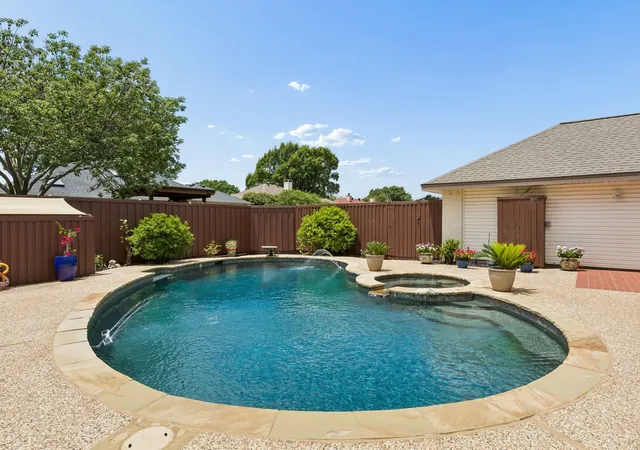 Photo 3 of Sale Pending at 4532 Crowley Dr, Plano, TX 75093 | MLS# 21305377 | Listing updated on 2026-09-12