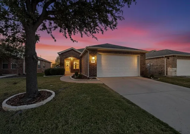 Photo 1 of Single family home for sale at 1368 Troon Dr, Frisco, TX 75036 | MLS# 21306358 | Listing updated on 2026-09-14