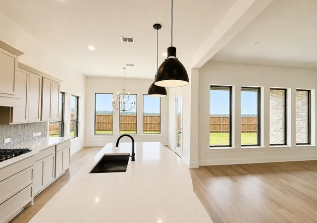 Photo 3 of Sale Pending at 3123 Tobias Ln, Rockwall, TX 75032 | MLS# 21306538 | Listing updated on 2026-09-14