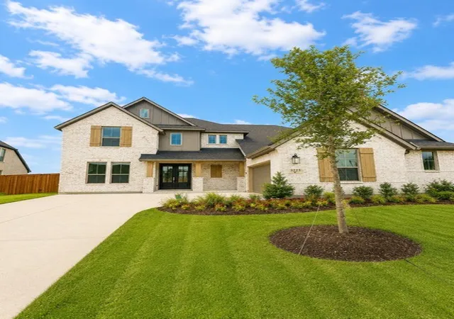Photo 1 of Sale Pending at 3223 Fisher Rd, Rockwall, TX 75032 | MLS# 21306630 | Listing updated on 2026-09-14