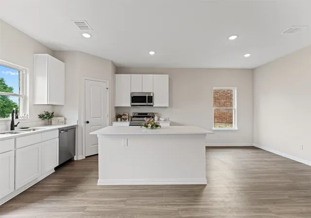 Photo 3 of Sale Pending at 11404 Themis Ct, Lorena, TX 76655 | MLS# 21304217 | Listing updated on 2026-09-22