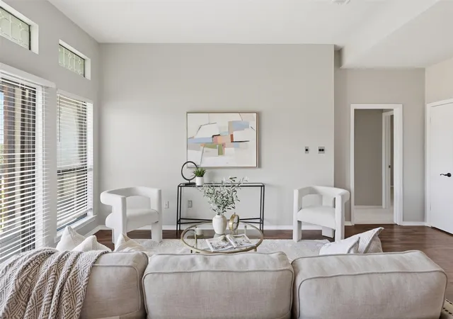 Photo 4 of Sale Pending at 275 Henry M Chandler Dr #3, Rockwall, TX 75032 | MLS# 21306805 | Listing updated on 2026-10-02