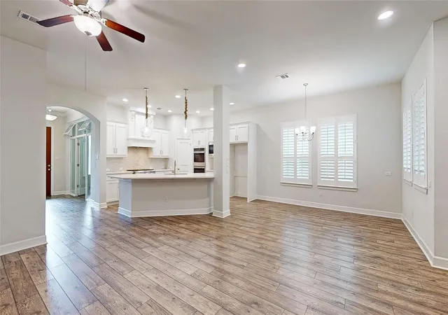 Photo 3 of Sale Pending at 4502 Sapphire Falls Wy, Arlington, TX 76005 | MLS# 21306828 | Listing updated on 2026-07-31