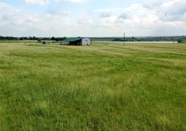 Photo 2 of Land for sale at 173 Hcr 1341, Hillsboro, TX 76645 | MLS# 21306873 | Listing updated on 2026-09-10