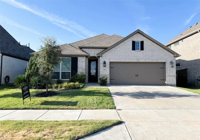 Photo 1 of Single family home for sale at 1525 Jocelyn Dr, Haslet, TX 76052 | MLS# 21306867 | Listing updated on 2026-09-13