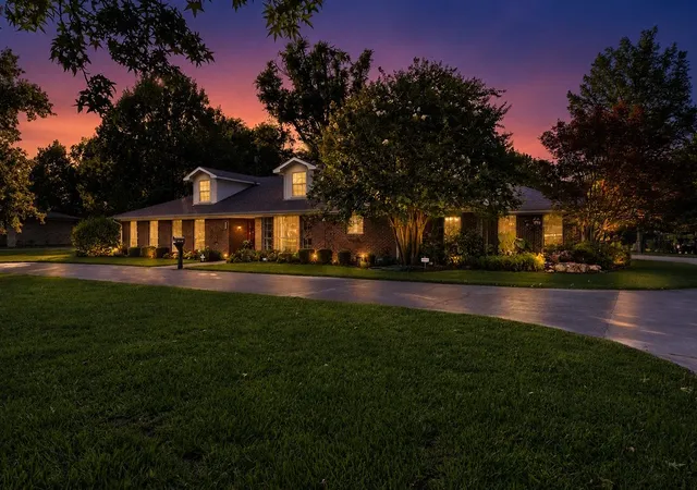 Photo 1 of Single family home for sale at 612 W Coke Rd, Winnsboro, TX 75494 | MLS# 21306466 | Listing updated on 2026-09-14