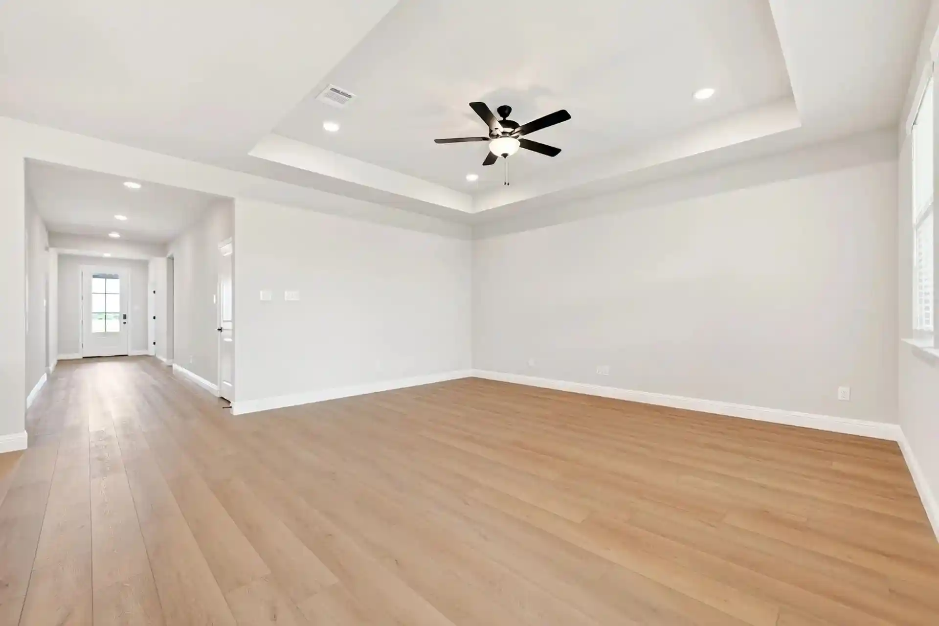 Photo 3 of Single family home for sale at 3525 Kemp Dr, Heartland, TX 75114 | MLS# 21307236 | Listing updated on 2026-10-27