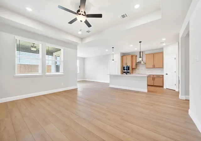 Photo 4 of Single family home for sale at 3525 Kemp Dr, Heartland, TX 75114 | MLS# 21307236 | Listing updated on 2026-09-11
