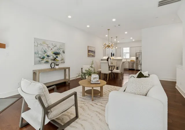 Photo 1 of Condo for sale at 5743 Prospect Ave #102, Dallas, TX 75206 | MLS# 21294273 | Listing updated on 2026-09-12