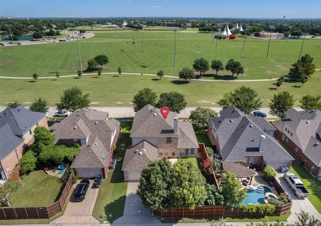 Photo 1 of Single family home for sale at 1618 Clear Springs Dr, Allen, TX 75002 | MLS# 21303004 | Listing updated on 2026-09-12