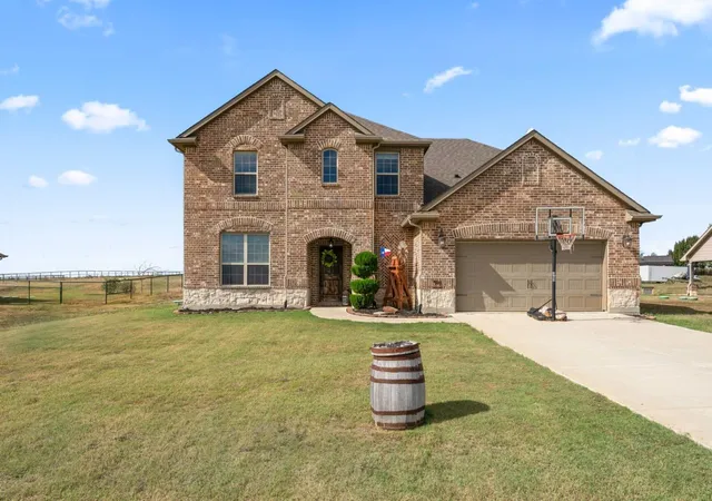 Photo 1 of Single family home for sale at 3340 Florance Rd, Ponder, TX 76259 | MLS# 21257157 | Listing updated on 2026-09-10