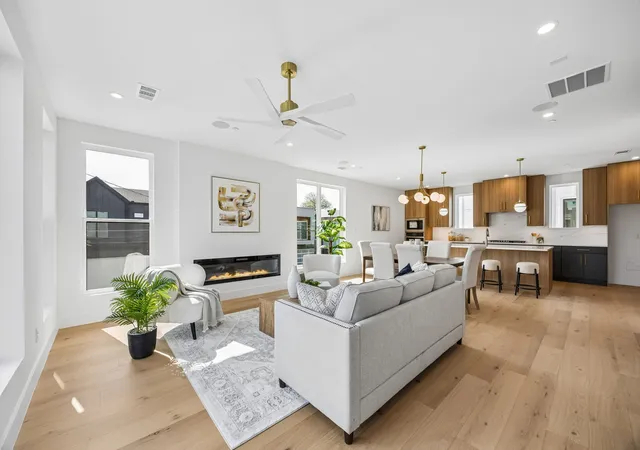 Listing Photo 1 - Condo for sale in building located at 4719 Manett St, Dallas, TX 75204 - Unit #104