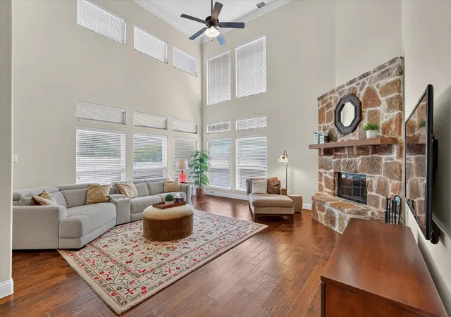 Photo 3 of Single family home for sale at 13923 Alden Ln, Frisco, TX 75035 | MLS# 21296208 | Listing updated on 2026-09-20