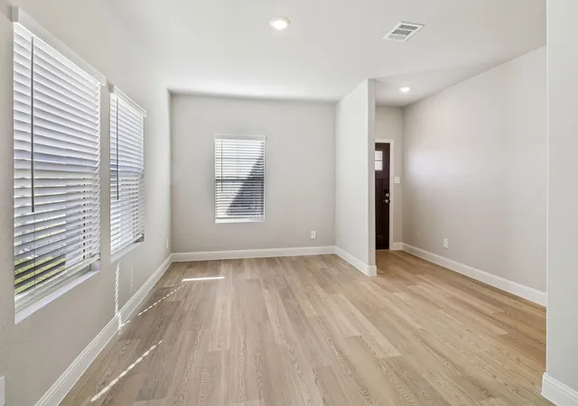 Photo 3 of Sale Pending at 1311 Winters Wy, Mc Kinney, TX 75071 | MLS# 21307026 | Listing updated on 2026-09-29