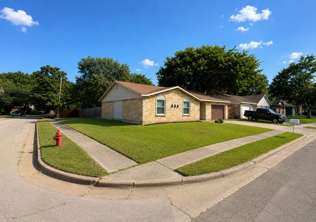 Photo 1 of Single family home for sale at 7144 Winchester Rd, North Richland Hills, TX 76182 | MLS# 21282617 | Listing updated on 2026-08-02