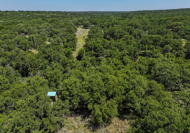 Photo 4 of House for sale at 18156 Hwy 281 N, Jacksboro, TX 76458 | MLS# 21302585 | Listing updated on 2026-09-11