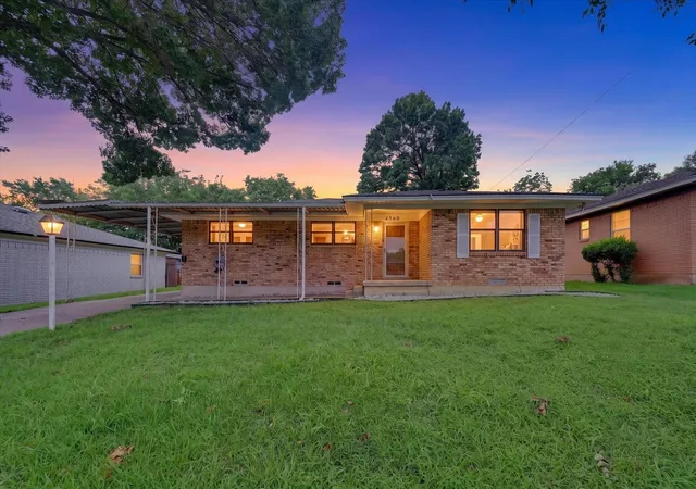 Photo 1 of Single family home for sale at 8730 Lapanto Ln, Dallas, TX 75227 | MLS# 21307166 | Listing updated on 2026-09-11