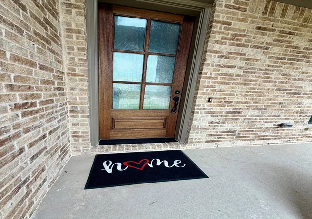 Photo 3 of Single family home for sale at 2817 Slamma Trl, Crandall, TX 75114 | MLS# 21287817 | Listing updated on 2026-10-04