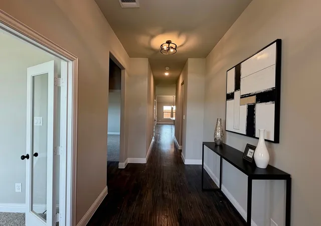 Photo 3 of Single family home for sale at 2813 Slamma Trl, Crandall, TX 75114 | MLS# 21287642 | Listing updated on 2026-10-04