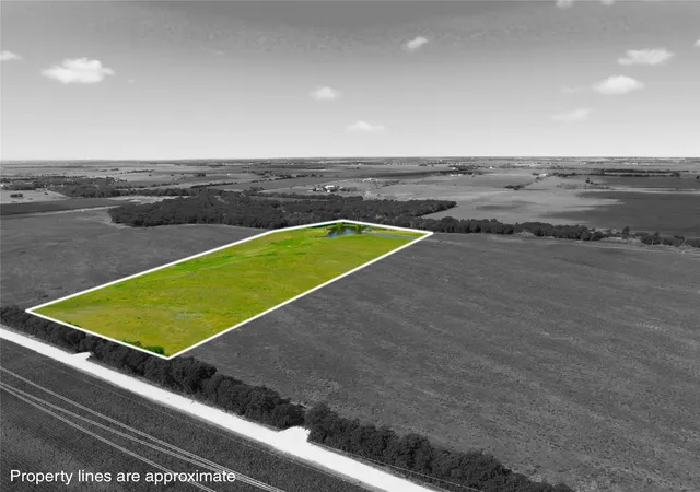 Photo 2 of Land for sale at Tract 5 Hcr 3204, Abbott, TX 76621 | MLS# 21307939 | Listing updated on 2026-09-10