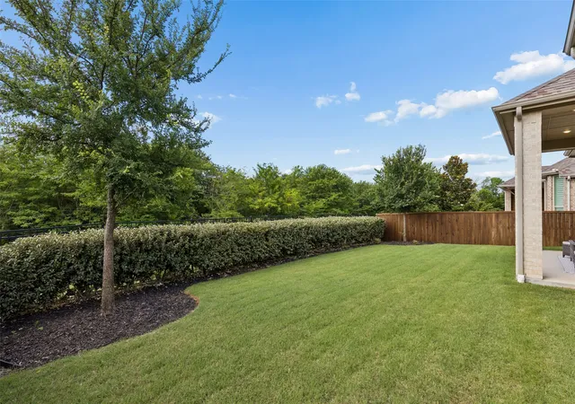 Photo 3 of Single family home for sale at 1104 Bluestem Dr, Aubrey, TX 76227 | MLS# 21299940 | Listing updated on 2026-09-30