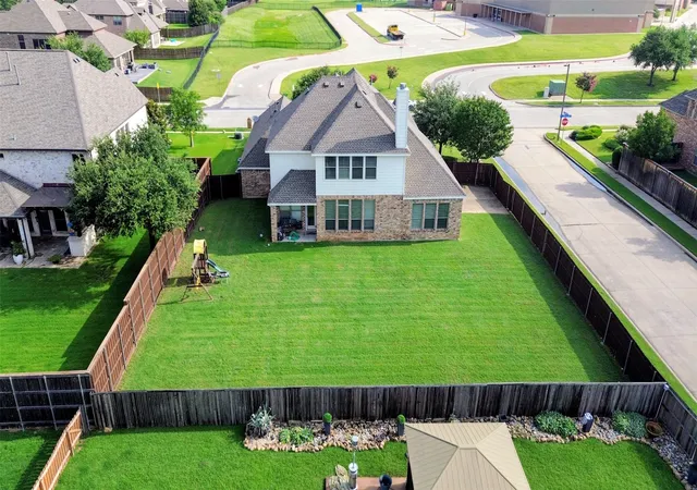 Photo 3 of Single family home for sale at 5730 Creek Crossing Ln, Sachse, TX 75048 | MLS# 21308045 | Listing updated on 2026-09-14