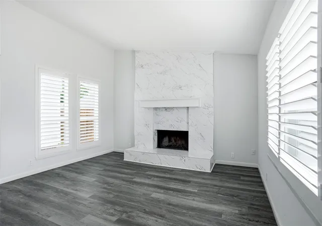 Photo 4 of Single family home for sale at 3104 Story Ln, Bedford, TX 76021 | MLS# 21284299 | Listing updated on 2026-09-09