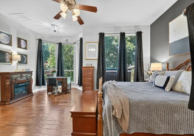 Photo 3 of Single family home for sale at 759 Peach Ln, Burleson, TX 76028 | MLS# 21304970 | Listing updated on 2026-09-16