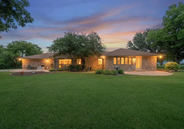 Photo 1 of Single family home for sale at 1328 Bear Creek Rd, Cedar Hill, TX 75104 | MLS# 21295977 | Listing updated on 2026-09-10