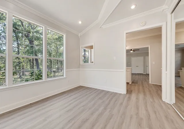 Photo 4 of Single family home for sale at 111 Dogwood Trl, Gun Barrel City, TX 75156 | MLS# 21308234 | Listing updated on 2026-09-17