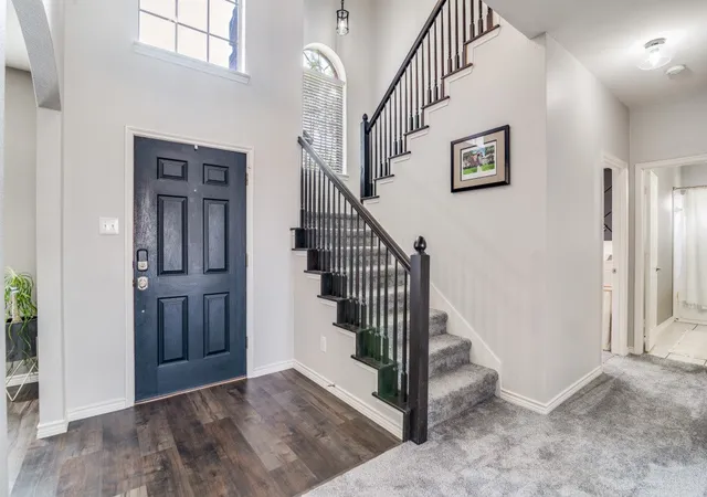 Photo 2 of Sale Pending at 1221 E Oak St, Wylie, TX 75098 | MLS# 21308289 | Listing updated on 2026-07-30