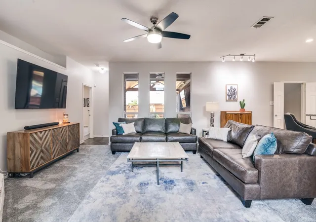 Photo 3 of Sale Pending at 1221 E Oak St, Wylie, TX 75098 | MLS# 21308289 | Listing updated on 2026-07-30