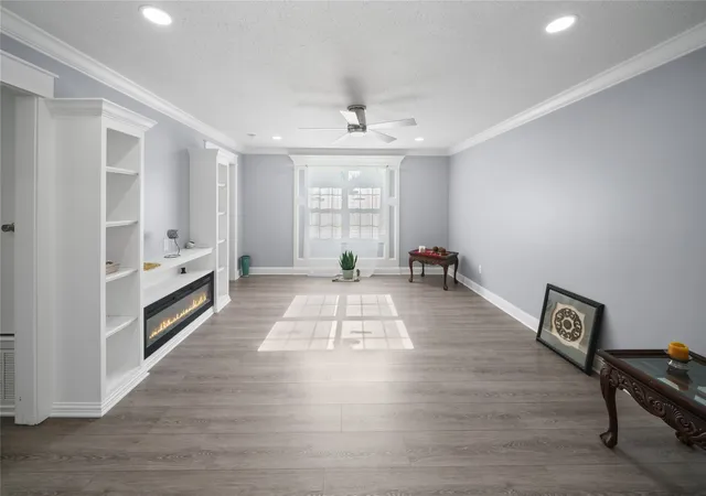 Photo 4 of Single family home for sale at 309 Gray St, Henderson, TX 75652 | MLS# 21308371 | Listing updated on 2026-10-06