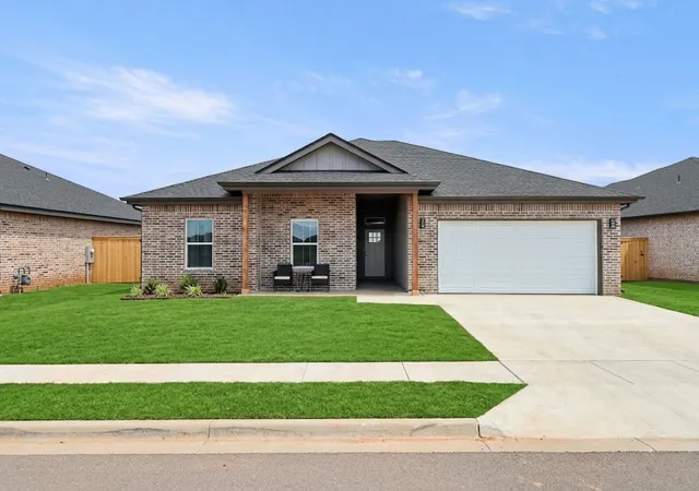 Photo 2 of Sale Pending at 7618 Hudson Wy, Abilene, TX 79602 | MLS# 21308337 | Listing updated on 2026-09-08