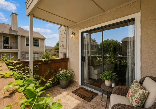 Photo 2 of Condo for sale at 4748 Old Bent Tree Ln #2307, Dallas, TX 75287 | MLS# 21296784 | Listing updated on 2026-08-02