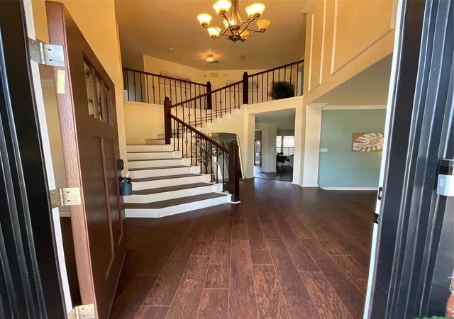 Photo 4 of Sale Pending at 11406 New Orleans Dr, Frisco, TX 75035 | MLS# 21305880 | Listing updated on 2026-10-02