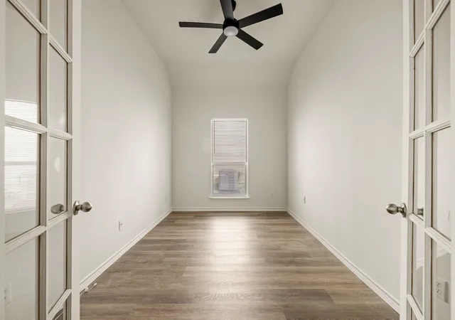 Photo 4 of Single family home for sale at 9509 Water Tree Dr, Mc Kinney, TX 75072 | MLS# 21308865 | Listing updated on 2026-09-14