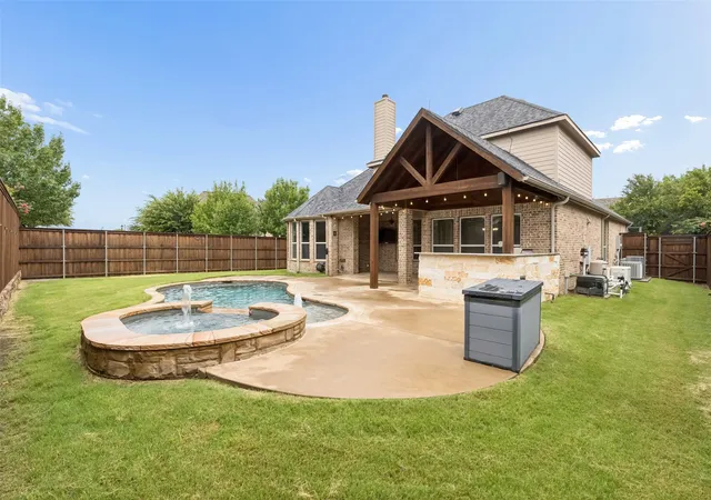 Photo 3 of Single family home for sale at 14655 Story Ln, Frisco, TX 75035 | MLS# 21293063 | Listing updated on 2026-09-13