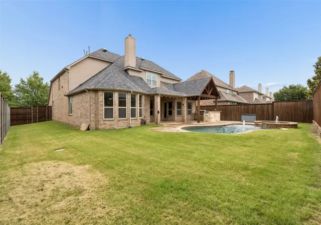 Photo 4 of Single family home for sale at 14655 Story Ln, Frisco, TX 75035 | MLS# 21293063 | Listing updated on 2026-09-13