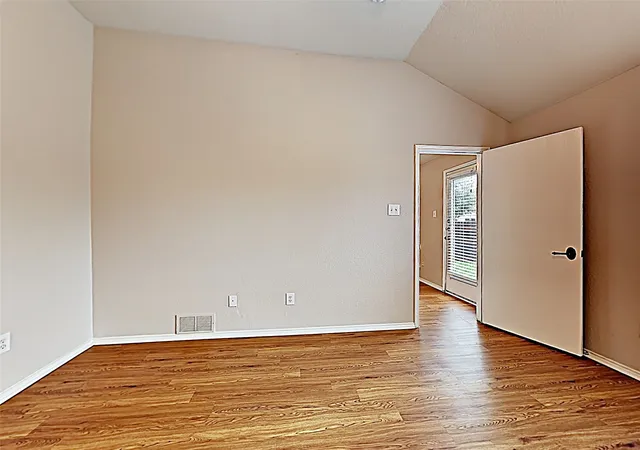 Photo 4 of Sale Pending at 14104 Esperanza Dr, Haslet, TX 76052 | MLS# 21308917 | Listing updated on 2026-09-30