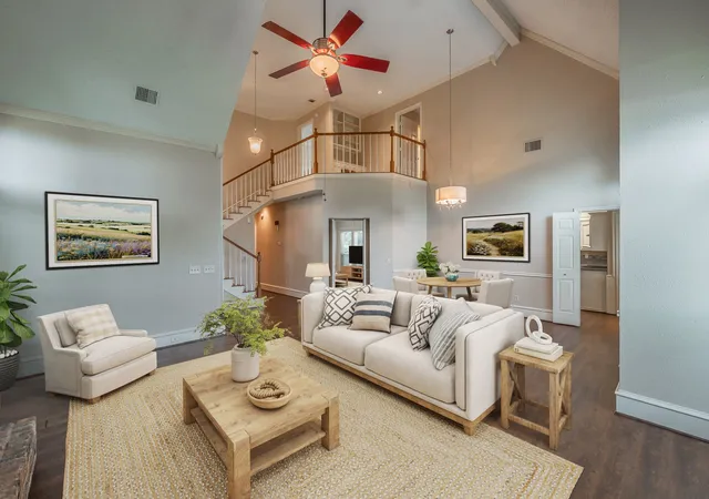 Photo 4 of Single family home for sale at 2002 Diamond Oaks Dr, Garland, TX 75044 | MLS# 21309452 | Listing updated on 2026-09-14