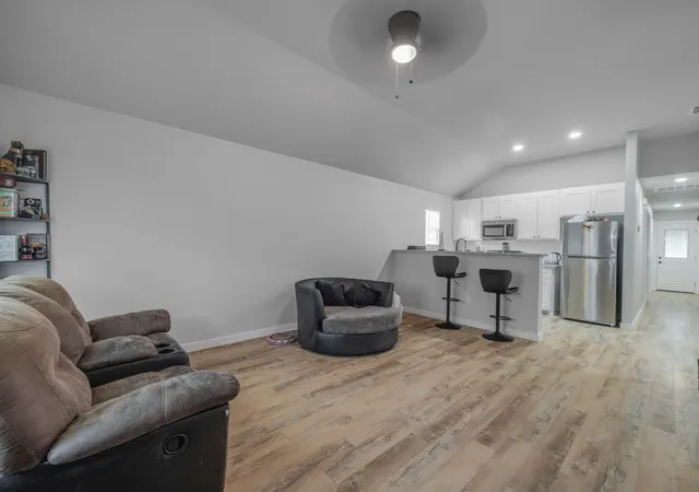 Photo 2 of Single family home for sale at 267 Tombstone Rd, Abilene, TX 79602 | MLS# 21306069 | Listing updated on 2026-10-01