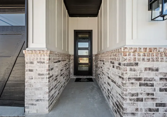 Photo 3 of Single family home for sale at 704 Blackbird Dr, Aledo, TX 76008 | MLS# 21309690 | Listing updated on 2026-09-15