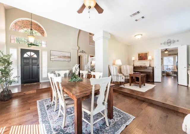 Photo 3 of Single family home for sale at 1590 N Hills Dr, Rockwall, TX 75087 | MLS# 21309683 | Listing updated on 2026-09-13