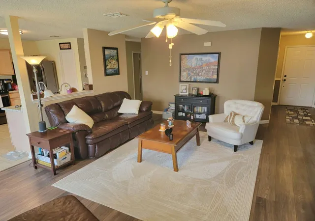 Photo 3 of Single family home for sale at 1403 Glenwick Dr, Rockwall, TX 75032 | MLS# 21309756 | Listing updated on 2026-08-02