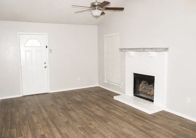 Photo 3 of Single family home for sale at 740 Versailles St, Mesquite, TX 75149 | MLS# 21309252 | Listing updated on 2026-10-06