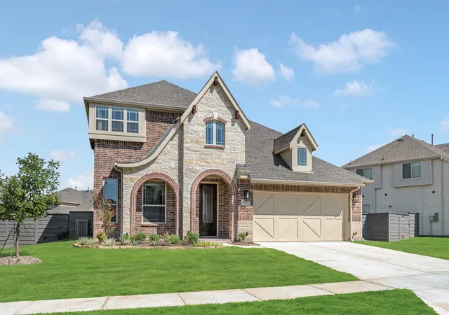 Photo 3 of Single family home for sale at 825 Twisted Leaf Ln, Little Elm, TX 76227 | MLS# 21310270 | Listing updated on 2026-09-14