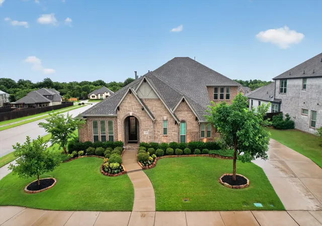 Photo 2 of Sale Pending at 11601 Norcross Dr, Cross Roads, TX 76227 | MLS# 21308420 | Listing updated on 2026-09-12